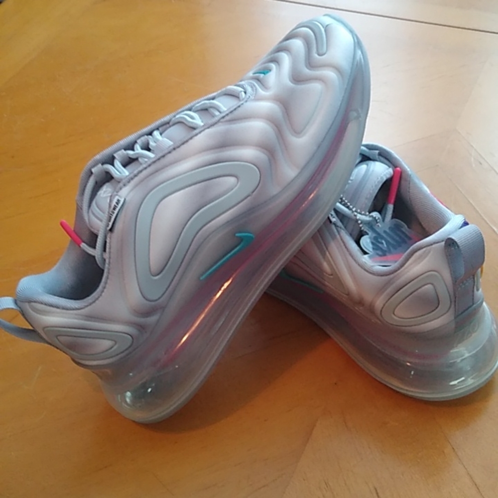 Nike Air Max 720